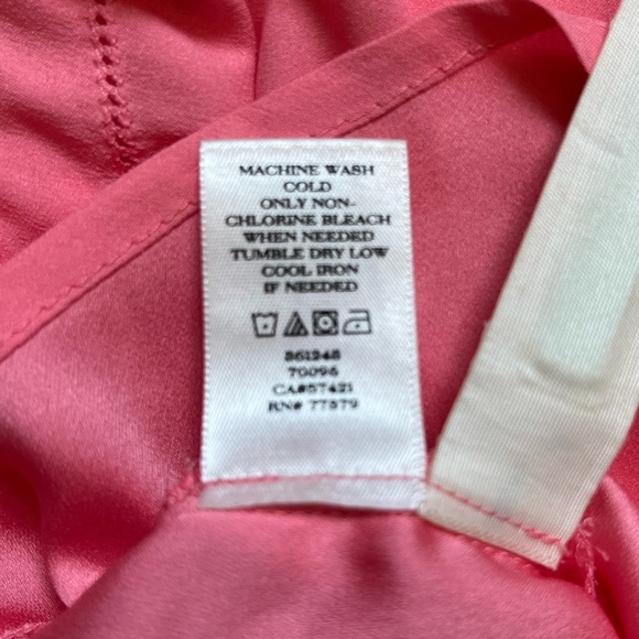 Ann Taylor Sheer Blush Pink Cap Sleeve Blouse - Picture 6 of 7